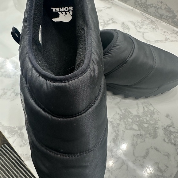 Sorel Black Rain & Snow Boots Slip-On